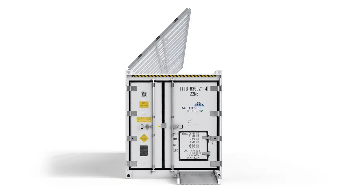 40ft ArcticStore Horizon frontside with Solar Panels 45 degrees